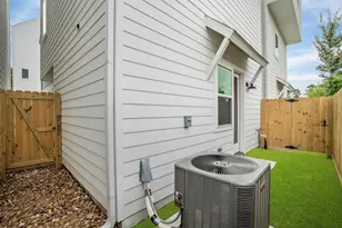 3905 Pinemont Dr, Houston, TX 77018 - Photo 32