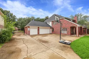 19210 Foxtree Ln, Houston, TX 77094 - Photo 28