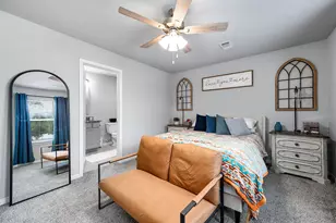 2015 Avenue H, Danbury, TX 77534 - Photo 14