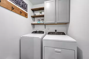 2015 Avenue H, Danbury, TX 77534 - Photo 12