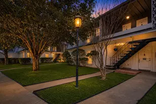 9025 Rue Cambon St, Houston, TX 77074 - Photo 2