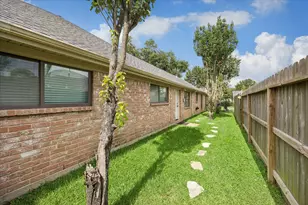 3019 Triway Ln, Houston, TX 77043 - Photo 22