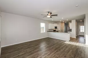 194 Emma Rose Dr, Katy, TX 77493 - Photo 4