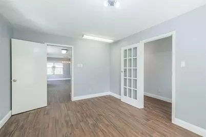 11902 Brook Meadows Lane, Meadows Place, TX 77477 - Photo 20