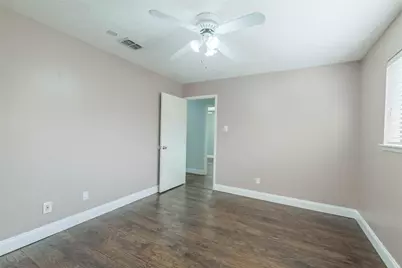 11902 Brook Meadows Lane, Meadows Place, TX 77477 - Photo 30