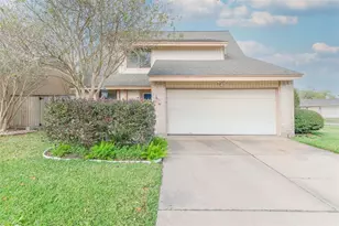 11902 Brook Meadows Ln, Meadows Place, TX 77477 - Photo 1