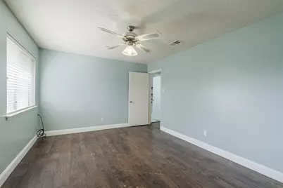 11902 Brook Meadows Lane, Meadows Place, TX 77477 - Photo 32