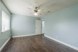 11902 Brook Meadows Ln, Meadows Place, TX 77477 - Photo 32