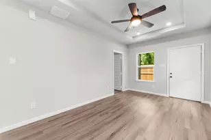 8161 Tate St, Houston, TX 77028 - Photo 8