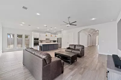 9507 Shaded Tree Drive, Missouri City, TX 77459 - Photo 8