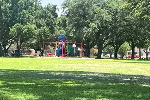 122 22nd Ave N, Texas City, TX 77590 - Photo 16