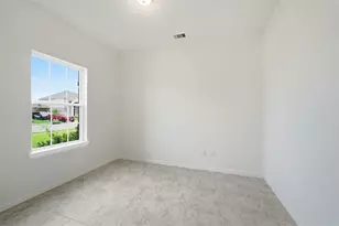 14309 Pne Clfs Dr, Texas City, TX 77568 - Photo 6