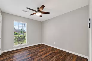 402 Christina Ln, Friendswood, TX 77546 - Photo 24