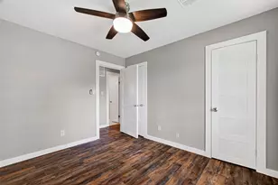 402 Christina Ln, Friendswood, TX 77546 - Photo 26