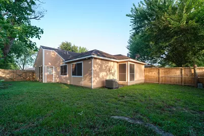 7521 Brookleaf Drive, Houston, TX 77041 - Photo 12