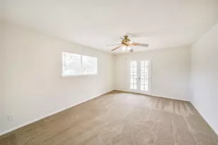 1011 Baltic Ln, Houston, TX 77090 - Photo 32