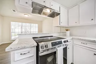 1011 Baltic Ln, Houston, TX 77090 - Photo 12