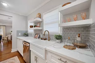 741 E 16th St, Houston, TX 77008 - Photo 14