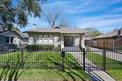 741 E 16th Street, Houston, TX 77008 - Photo 1
