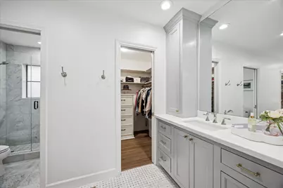 7906 Meadowbriar Lane, Houston, TX 77063 - Photo 22