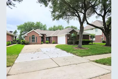4018 Crystal Lake Circle N, Pearland, TX 77584 - Photo 6
