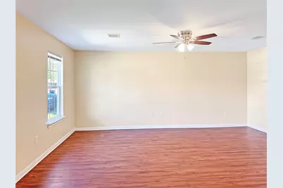 7417 Blue Jay, Texas City, TX 77591 - Photo 2