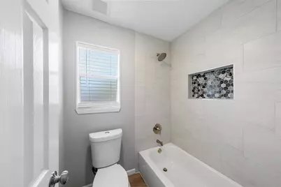 19450 Cypress Cliff Drive, Katy, TX 77449 - Photo 18