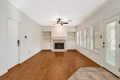 330 Welford Lane, Highlands, TX 77562 - Photo 10