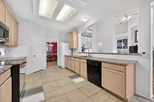 11018 Seminole Spring Ln, Houston, TX 77089 - Photo 14