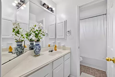 11018 Seminole Spring Lane, Houston, TX 77089 - Photo 26