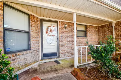 68 Alexander Court, Angleton, TX 77515 - Photo 4