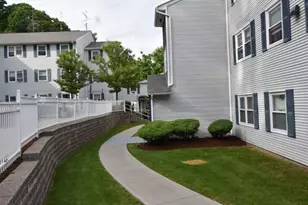 821 Plainfield St, Other, RI 02909 - Photo 6