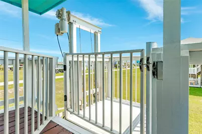 4025 6th Street, Galveston, TX 77554 - Photo 24