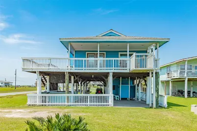 4025 6th Street, Galveston, TX 77554 - Photo 2