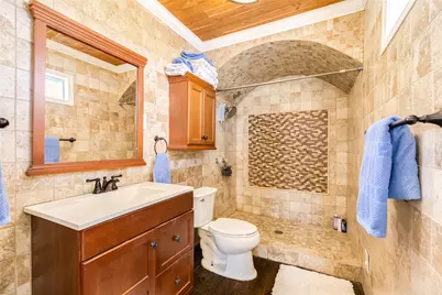 4025 6th Street, Galveston, TX 77554 - Photo 14