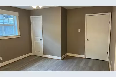 720 E 12th Street, Houston, TX 77008 - Photo 12