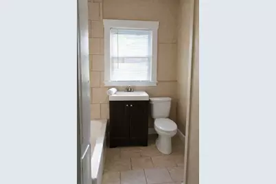 720 E 12th Street, Houston, TX 77008 - Photo 8