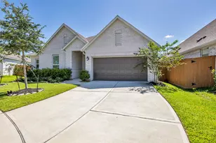 13213 Harbor Pt Dr, Texas City, TX 77539 - Photo 1