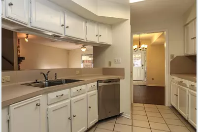 14209 Lost Meadow Lane, Houston, TX 77079 - Photo 6
