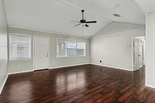 3453 Pine Ln, Deer Park, TX 77536 - Photo 4