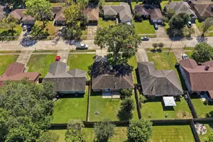 407 Ironbark Dr, Houston, TX 77598 - Photo 42