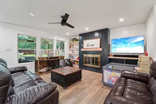 6 Rockingham Pl, Conroe, TX 77304 - Photo 2