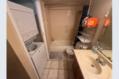 3075 Walnut Bend Lane #36, Houston, TX 77042 - Photo 6