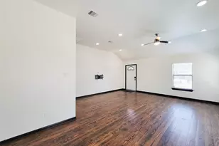 1904 Davis St, Houston, TX 77026 - Photo 8