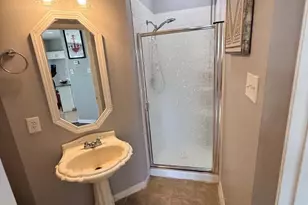 4410 Innsbrook Pl, Sugar Land, TX 77479 - Photo 10