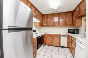 11280 Braes Forest Dr, Houston, TX 77071 - Photo 16