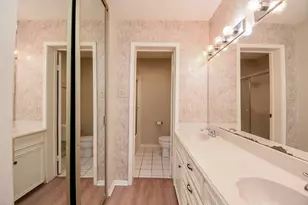 11280 Braes Forest Dr, Houston, TX 77071 - Photo 8