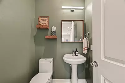 5912 Haring Lane, Houston, TX 77091 - Photo 16