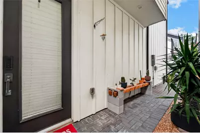 5912 Haring Lane, Houston, TX 77091 - Photo 2