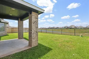 2639 Clapbread Ln, Rosenberg, TX 77471 - Photo 2